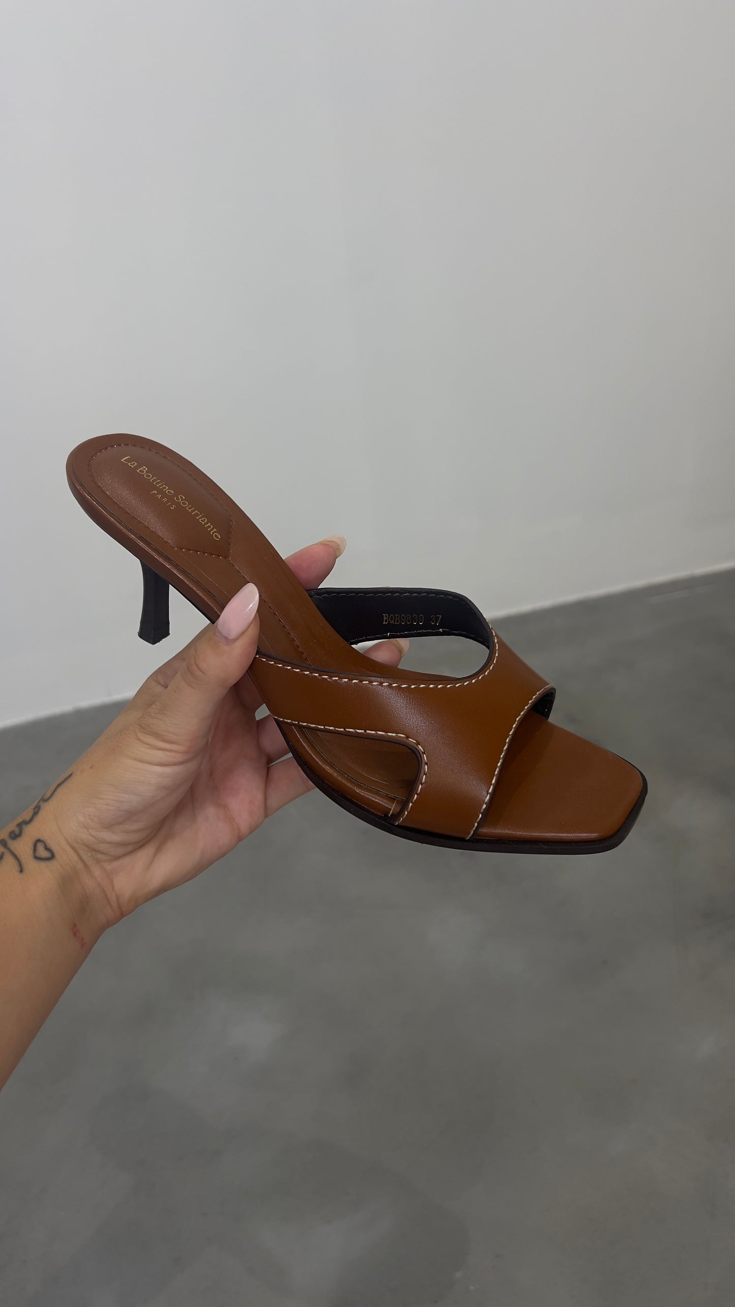 Mules ouvertes - cognac