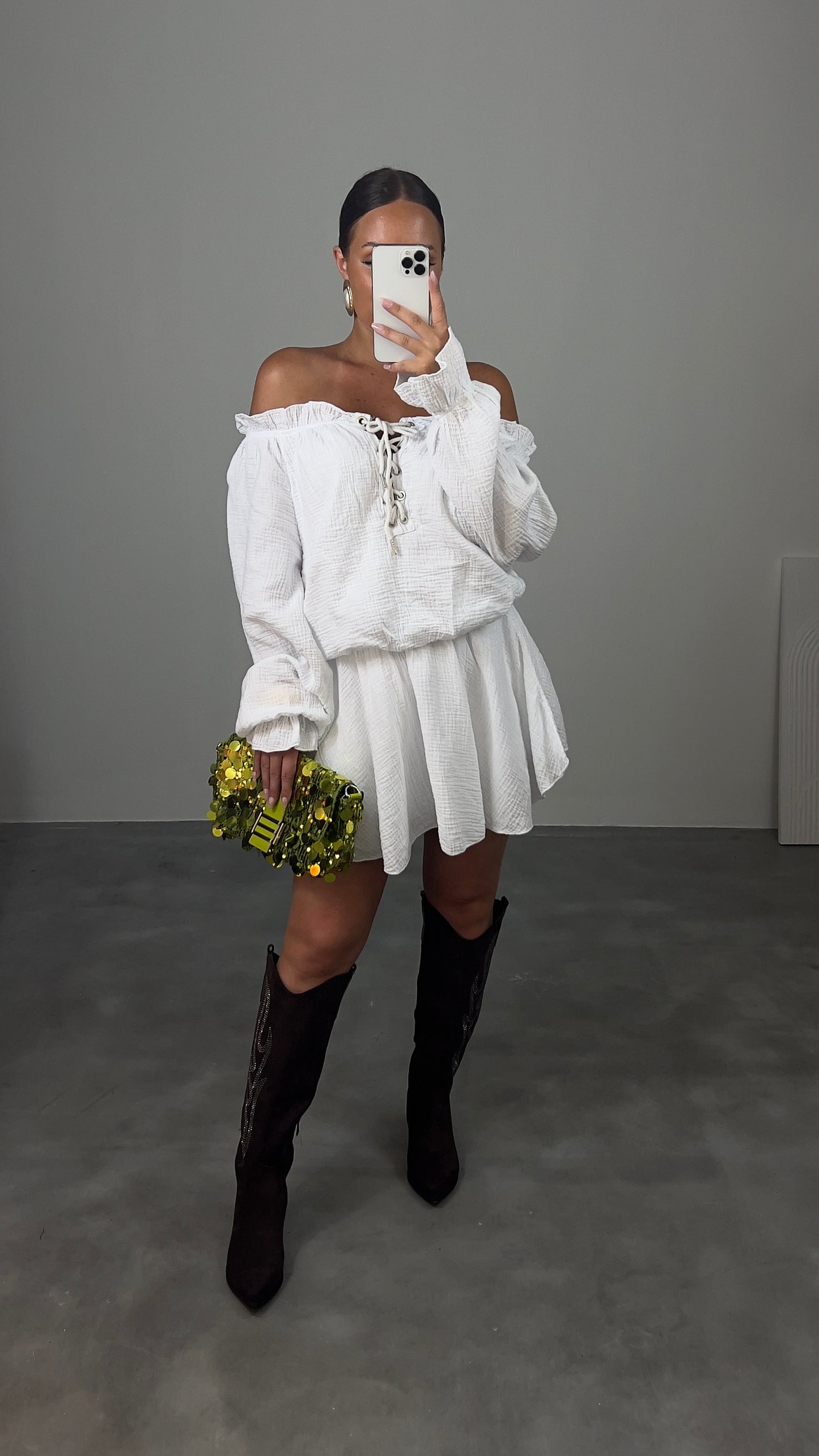Robe courte lacets - blanche