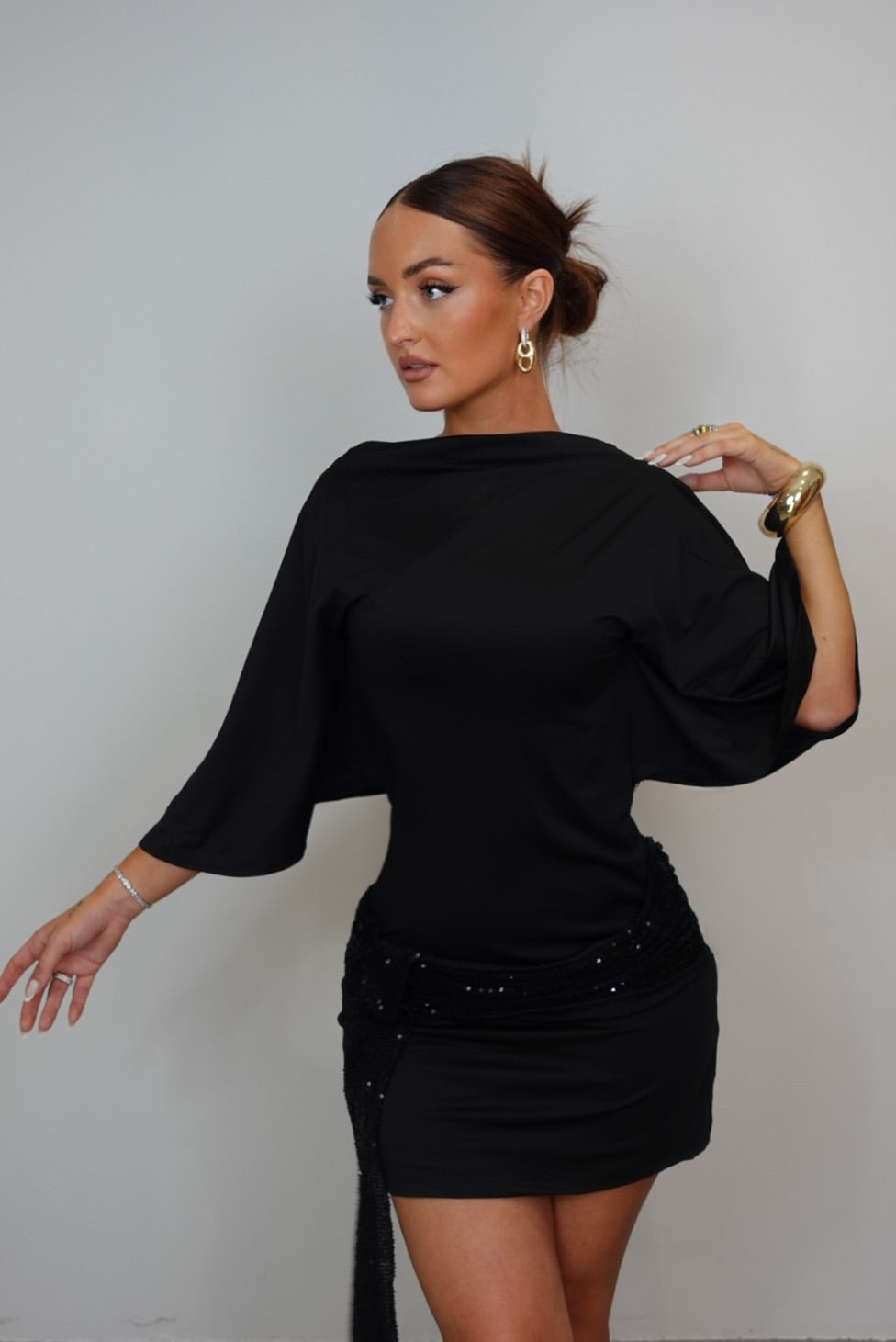 Robe courte à sequins - noire