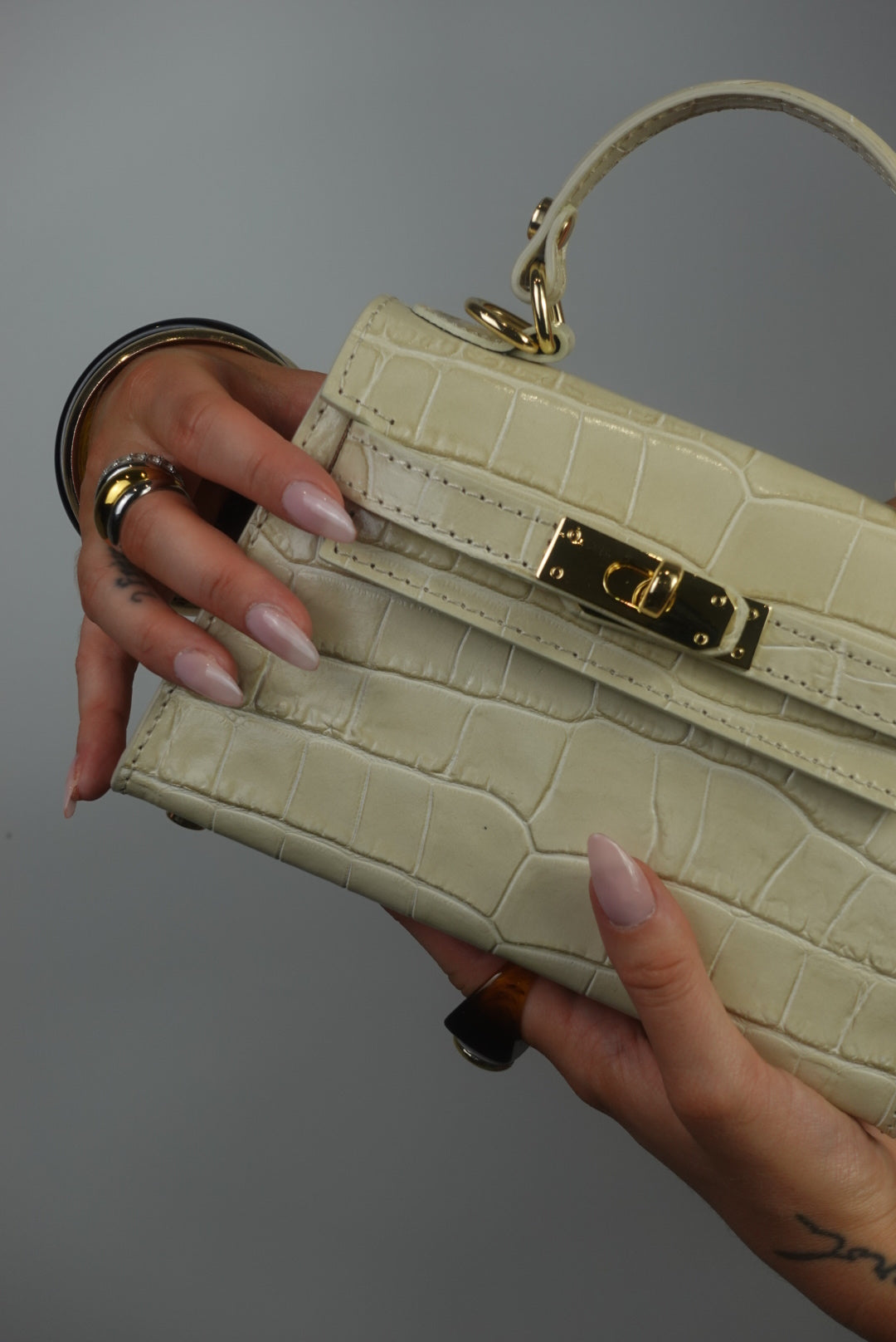 Sac en cuir petit format - croco beige