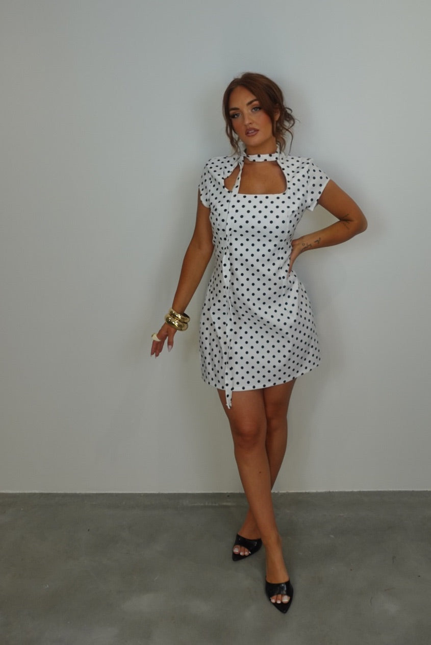 Robe courte à pois - blanche