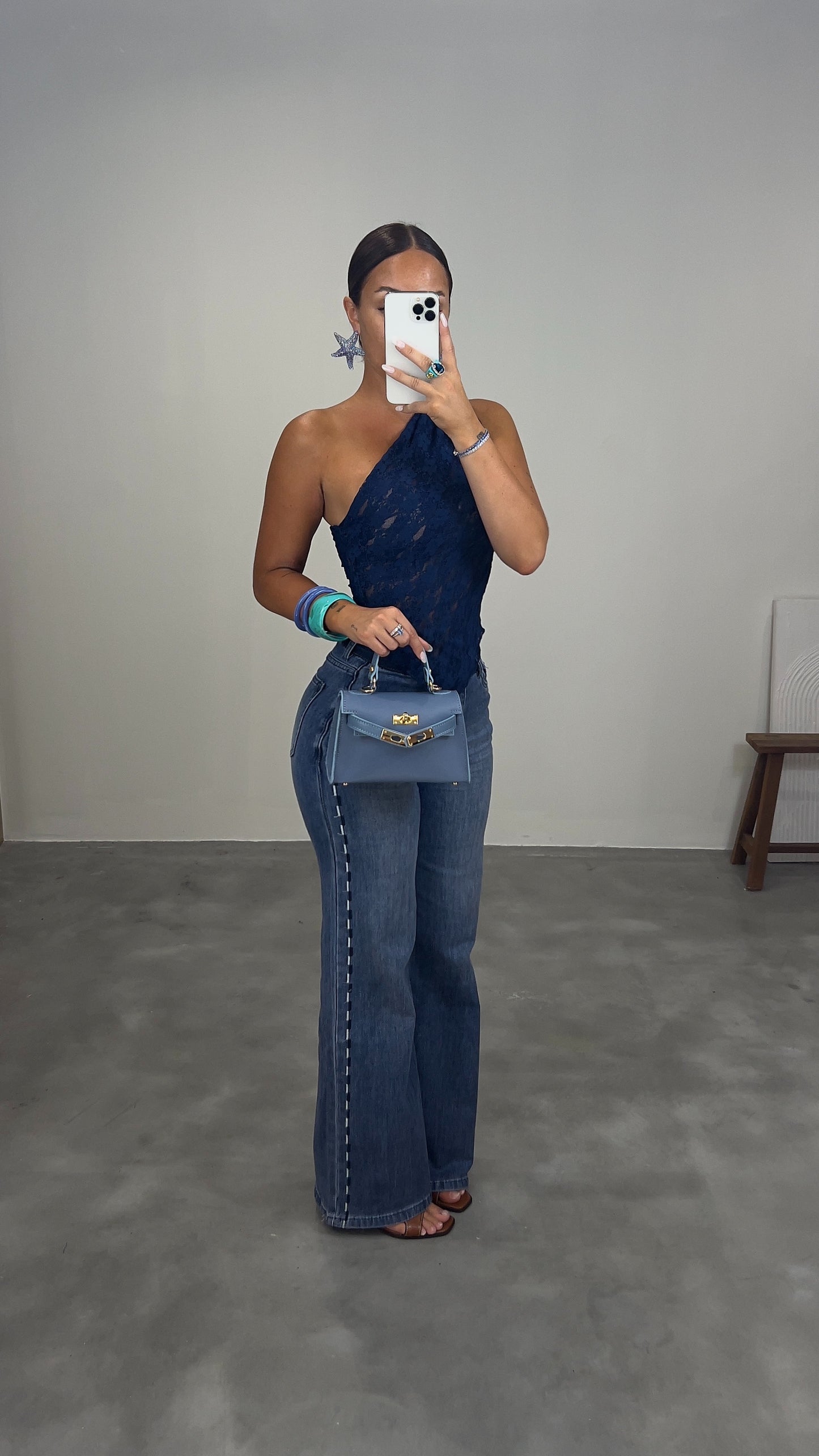 Haut asymétrique dentelle - bleu marine
