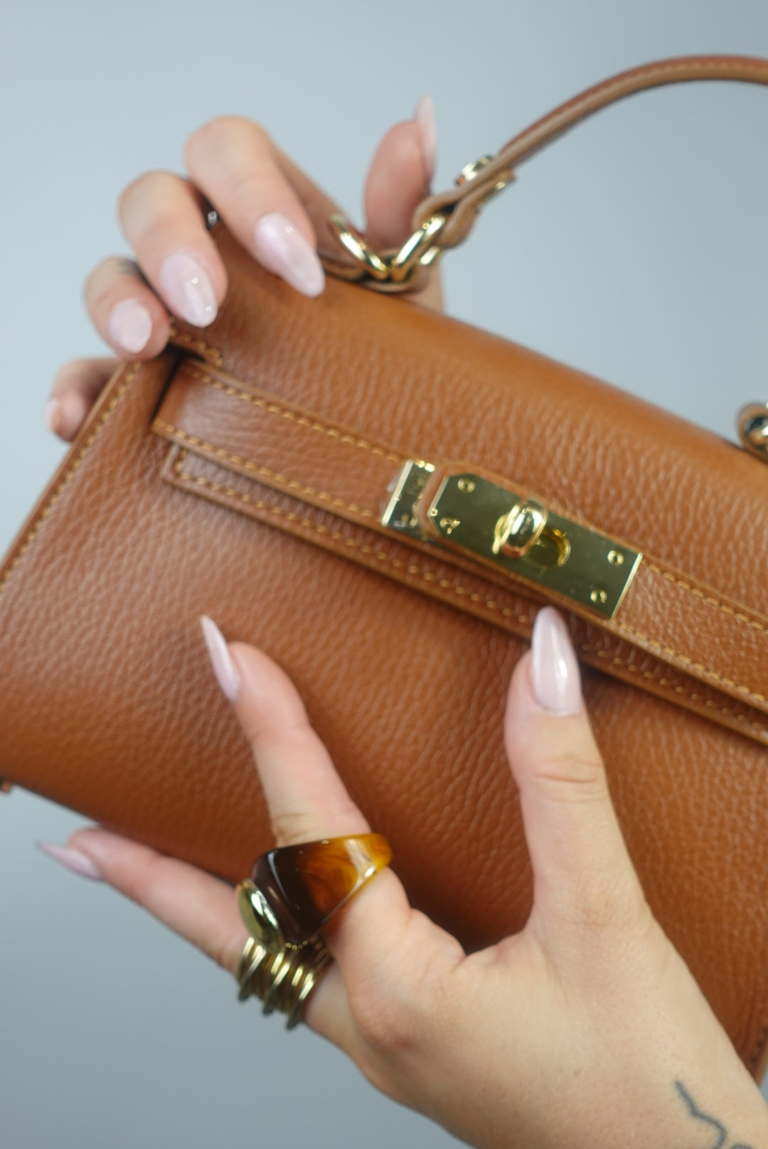 Sac en cuir H - cognac